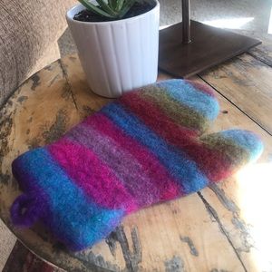 NWT Wool Oven Mitt